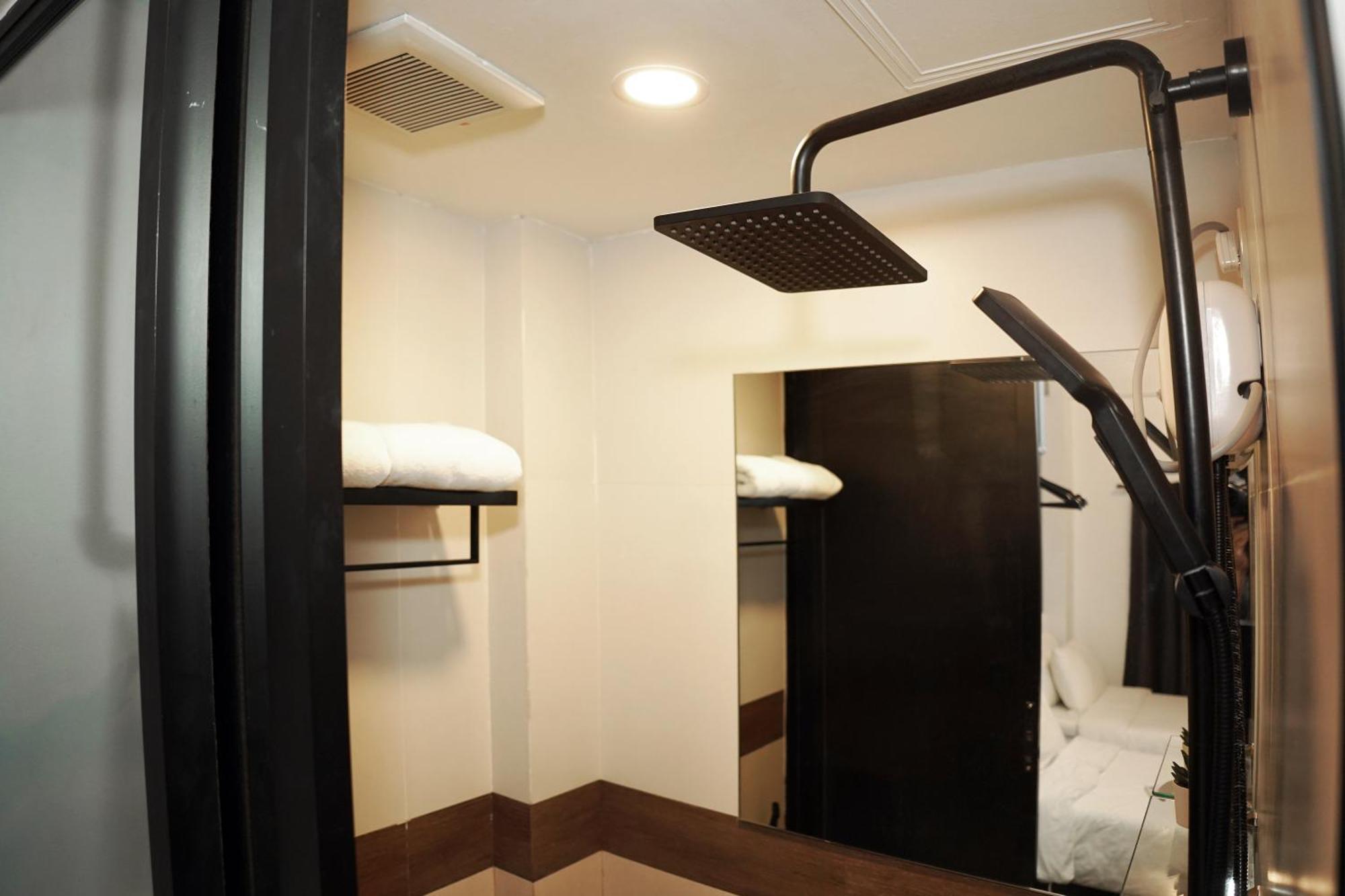 Mystay Bgc West 3* Makati City