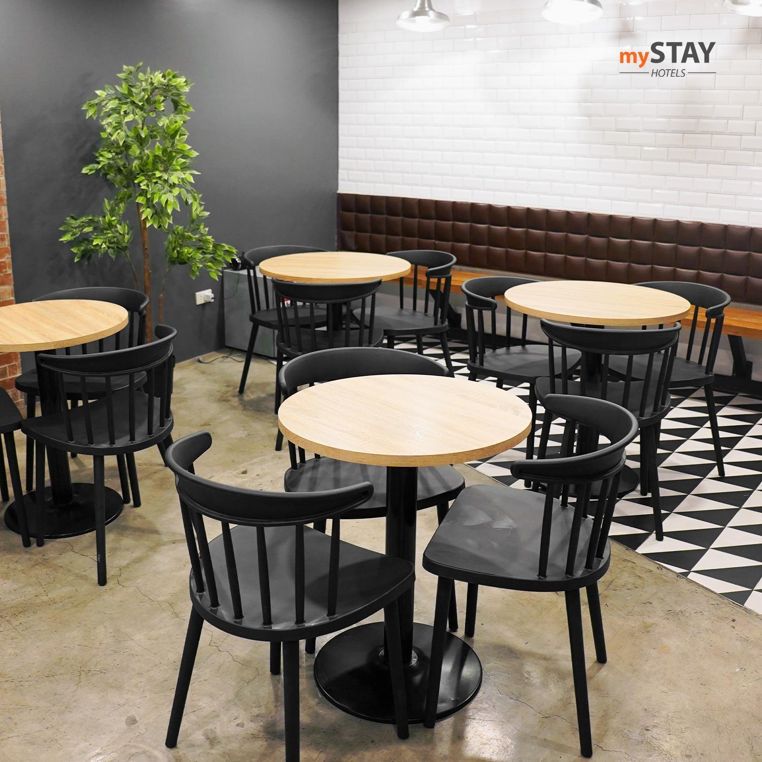 Mystay Bgc West 3* Makati City